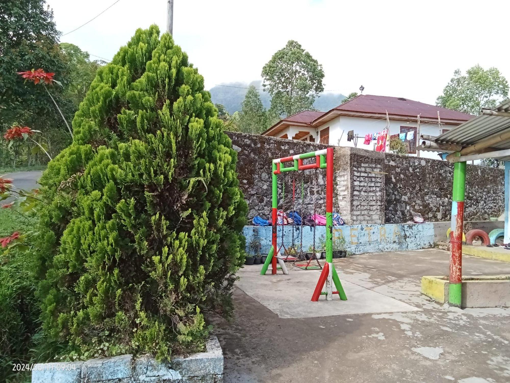 Petra Homestay Bangka Leda Ruteng Luaran gambar