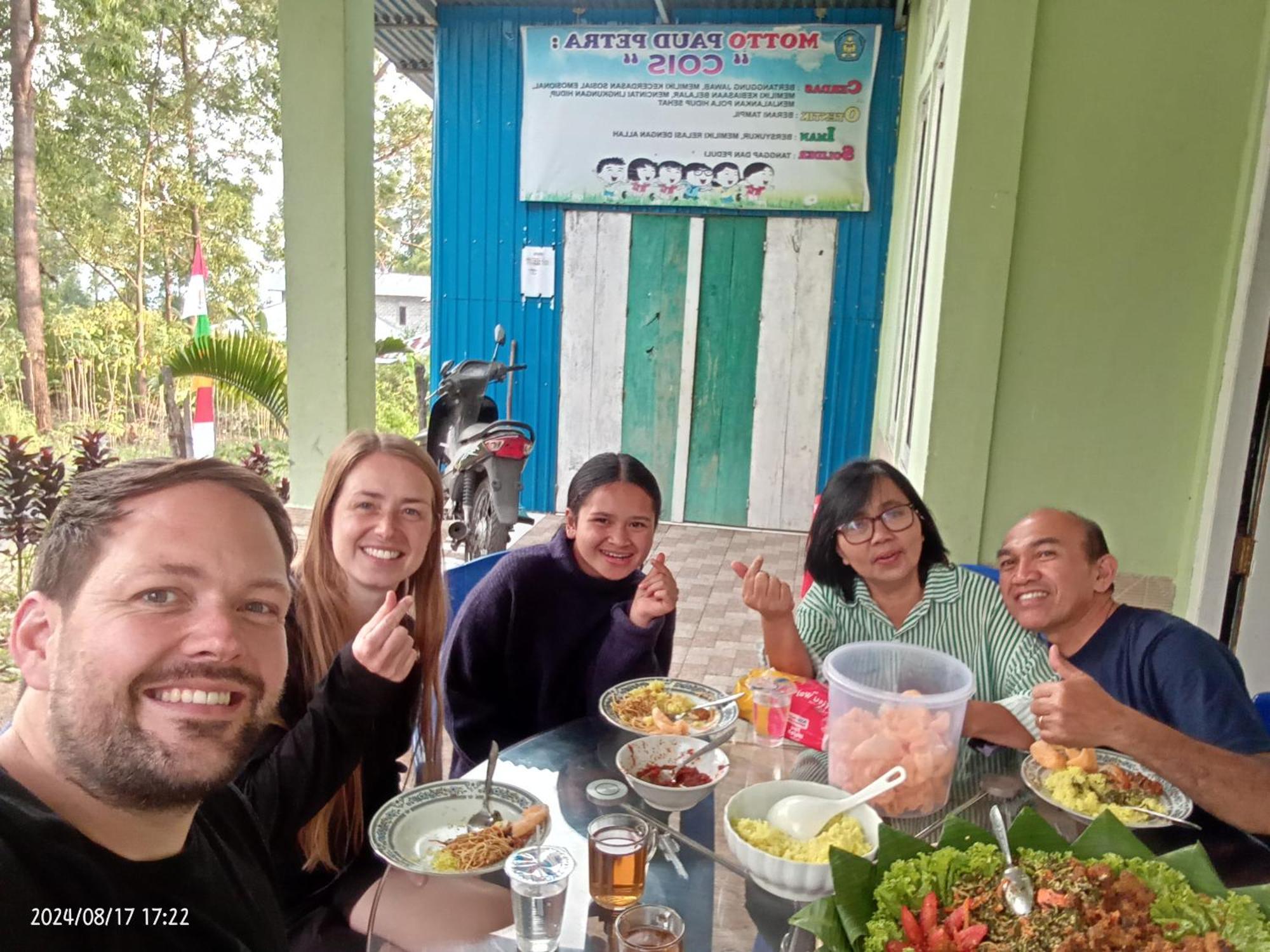 Petra Homestay Bangka Leda Ruteng Luaran gambar